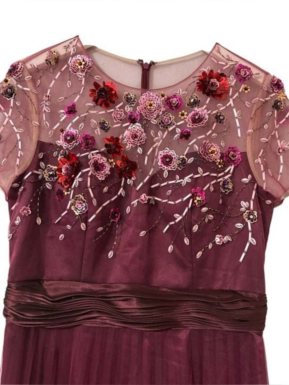 JS Collections Floral 3D
Embellished Gown Size 10 - Picture 2 of 4